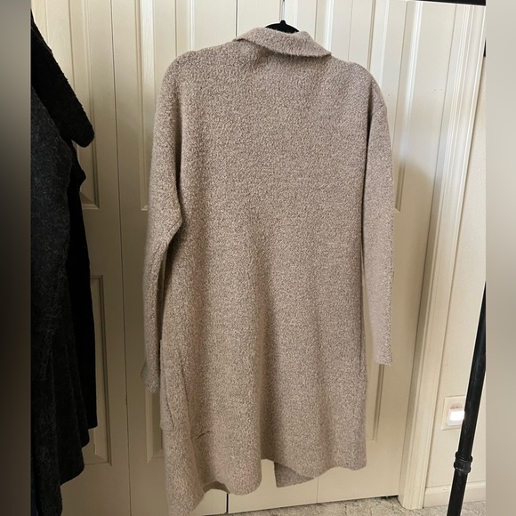 Bundle Mid-Length Cardigans - Sweater, Mid Length, Small Medium, Warm Lot - Picture 3 of 11